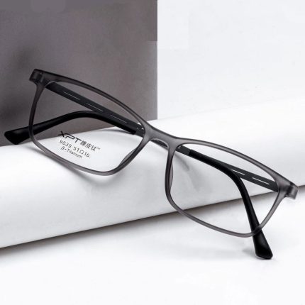 Ultra Lightweight Eyeglass Frames