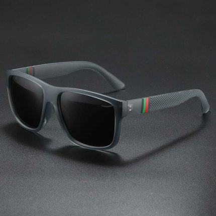 Oversized square sunglasses